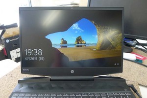 液晶パネル割れ HP Pvilion 15-dk0016TX 水戸市