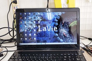 液晶パネル割れ?NEC LS550/M 那珂市