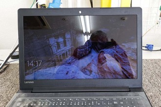 液晶割れ Lenovo Ideapad 310 水戸市から