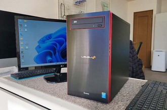 電源ON,OFFを繰り返す Iiyama デスクトップPC