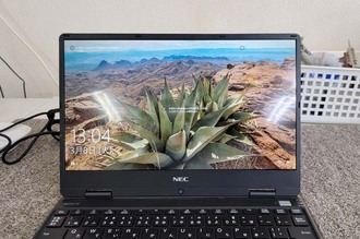 画面割れ メーカー修理費用の3割以下で...。