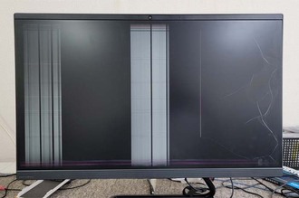 Lenovo All in One PC Ideacennter 液晶パネル割れ修理