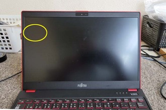 液晶破損後画面が真っ暗 富士通UH75/B3 水戸市