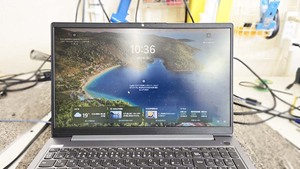 電源は入るも画面が映らない Lenovo Ideapad 3 東海村法人様から