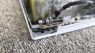 HPノート 15-eh3005AU ヒンジ破損?笠間市法人様から