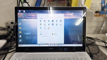 Windows11にアップしたい 富士通2016年製ノートAH77/Y 水戸市