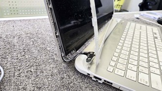 お酒零し、画面ヒンジ破損 東芝Dynabook T55/NG 行方市から