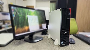 
              廃棄なんて勿体ない！2016年製 富士通ESPLIMO D586/PX リメイク