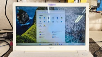 電源入るも画面真っ暗 2017年製 富士通Lifebook AH53/B2 小美玉市