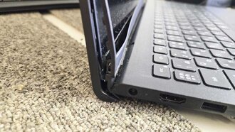 またまたヒンジ部分の破損 DELL Inspiron15 3520 水戸市