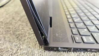 2in1 HP ENVY x360 15インチモデル ヒンジ部分破損 日立市個人様から