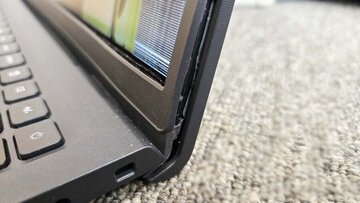 
              また来た！DELL Vostro3520 ヒンジ部分破損から液晶パネルも割れた  東海村法人様
